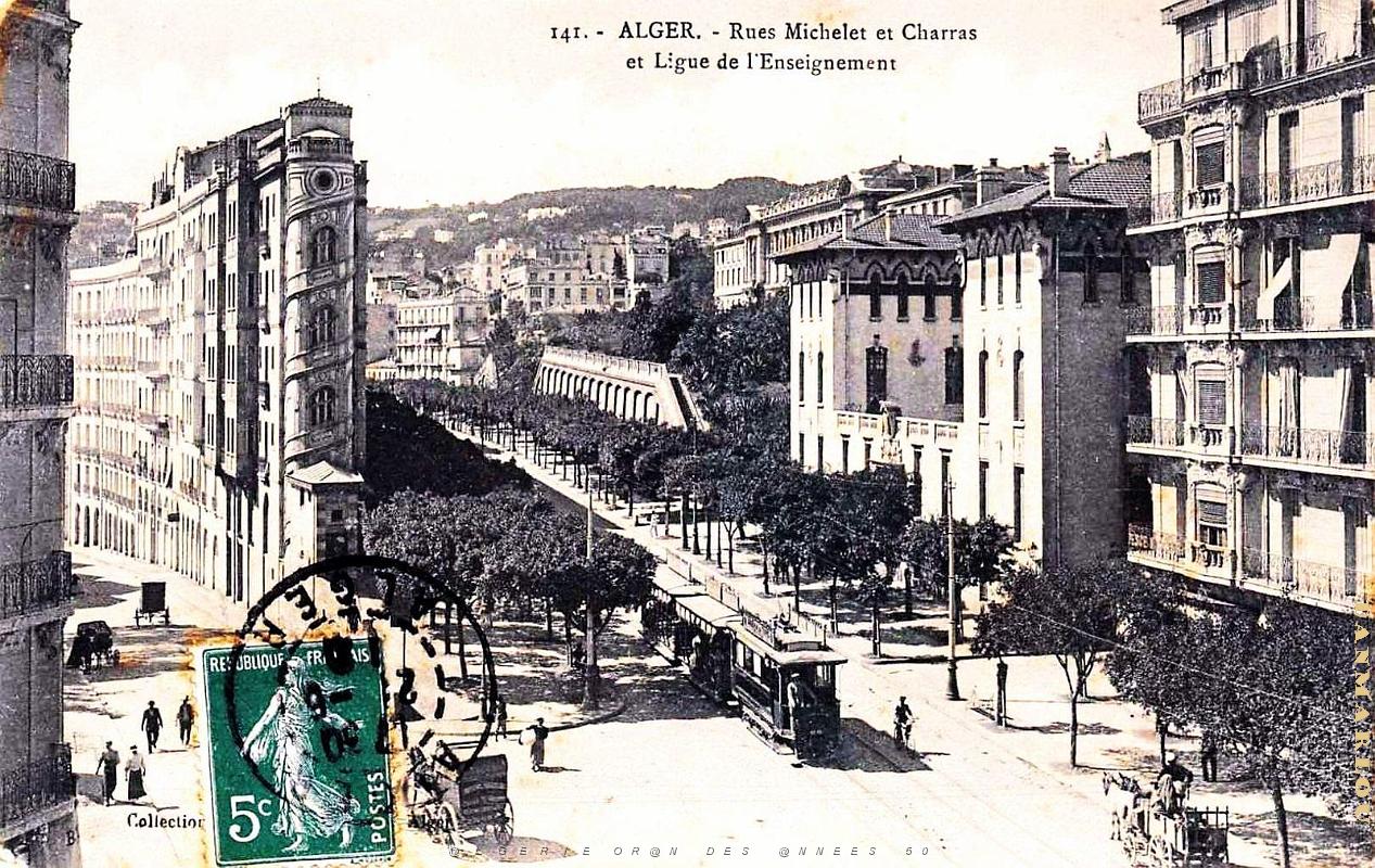 Alger - Rues Michelet et Charras - 1918.jpg